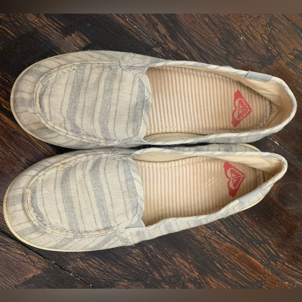 Roxy Women's Slip-On Striped Canvas Loafers in Light Gray and Cream